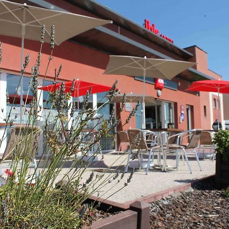 ibis Albert Pays de Somme Exterior foto