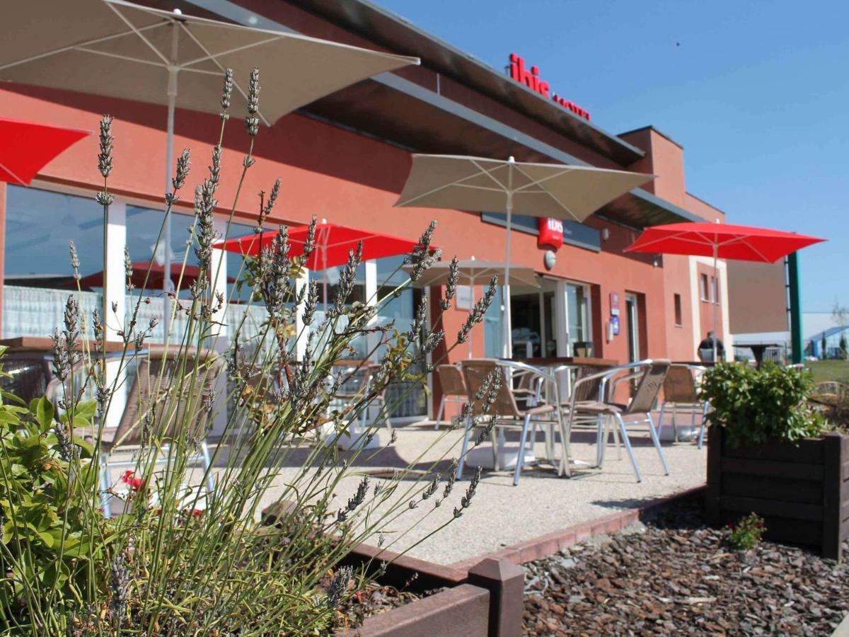 ibis Albert Pays de Somme Exterior foto